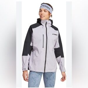 Like new- Terrex Xploric RAIN.RDY Jacket -Women's 2XL -hiking waterproof outdoor